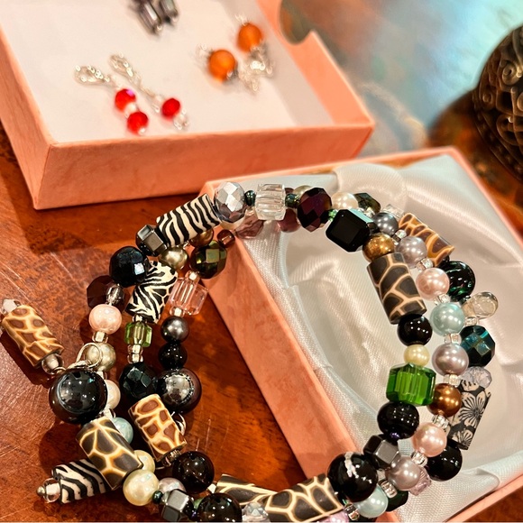 NWT Interchangeable Artisan Memory Wire Bracelet + wire wrapped dangles B101 - Picture 7 of 8